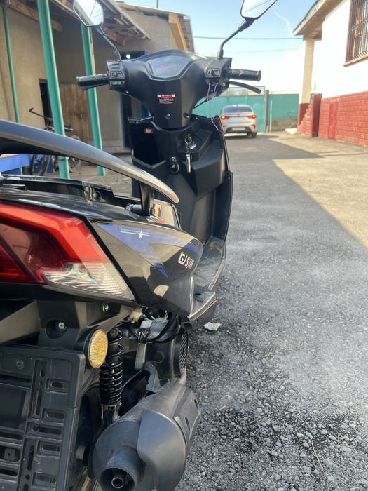 М8 веном 125сс..