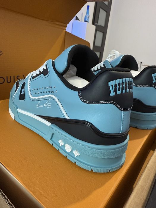 Adidasi Louis Vuitton 40-45 Video whatsp