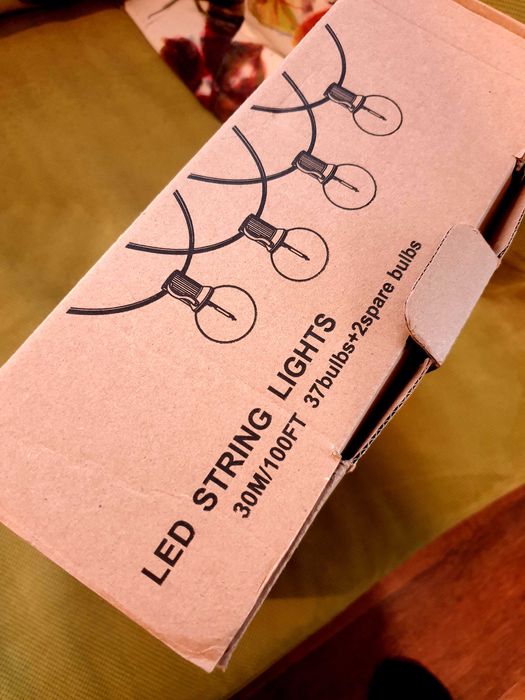 Външни светещи лампички 30м., LED външна декоративна гирлянда,  студено бяло,чисто нови