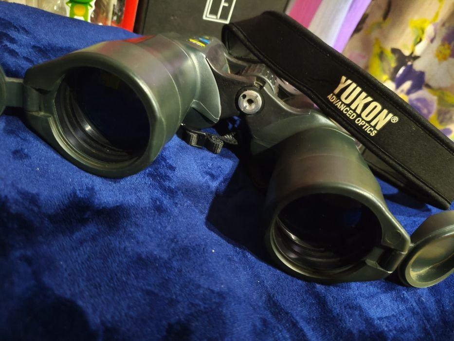 Бинокль Yukon (Юкон) 10x50 WA
