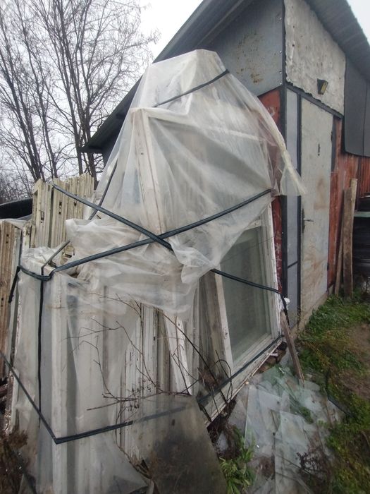 Дървена дограма в добро състояние