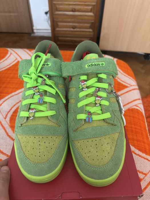 Adidas Forum low x Grinch