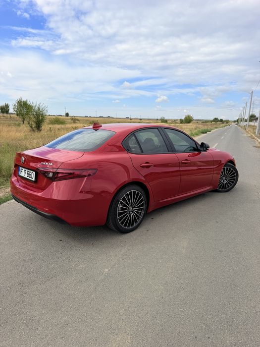ALFA ROMEO Giulia 2018 — imagine 3
