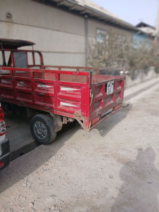 Мотороллер яхши состаянияда