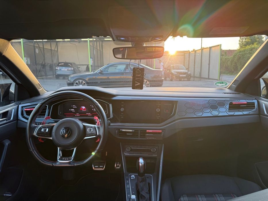 VW Polo AW GTI 2020 PANO/Keyless 300HP