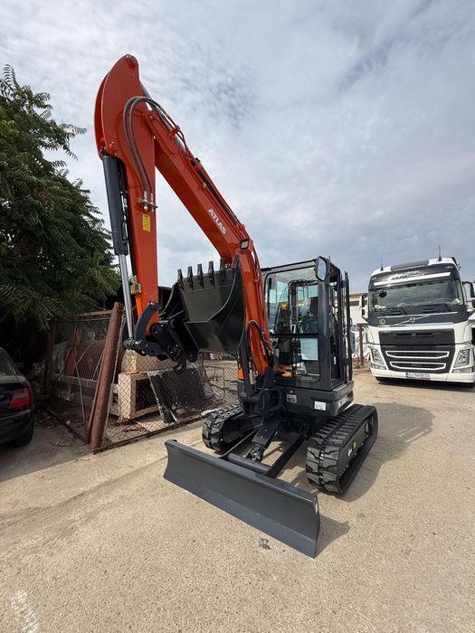 Prestări servicii miniexcavator