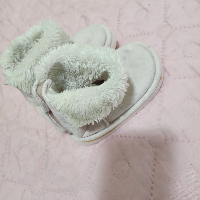 Сандали за момиче