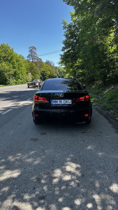 LEXUS IS 0 — imagine 5