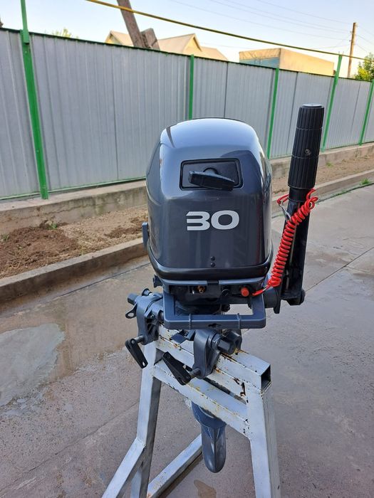 Продается  лодка с  мотором Ямаха 3 и с прицепом