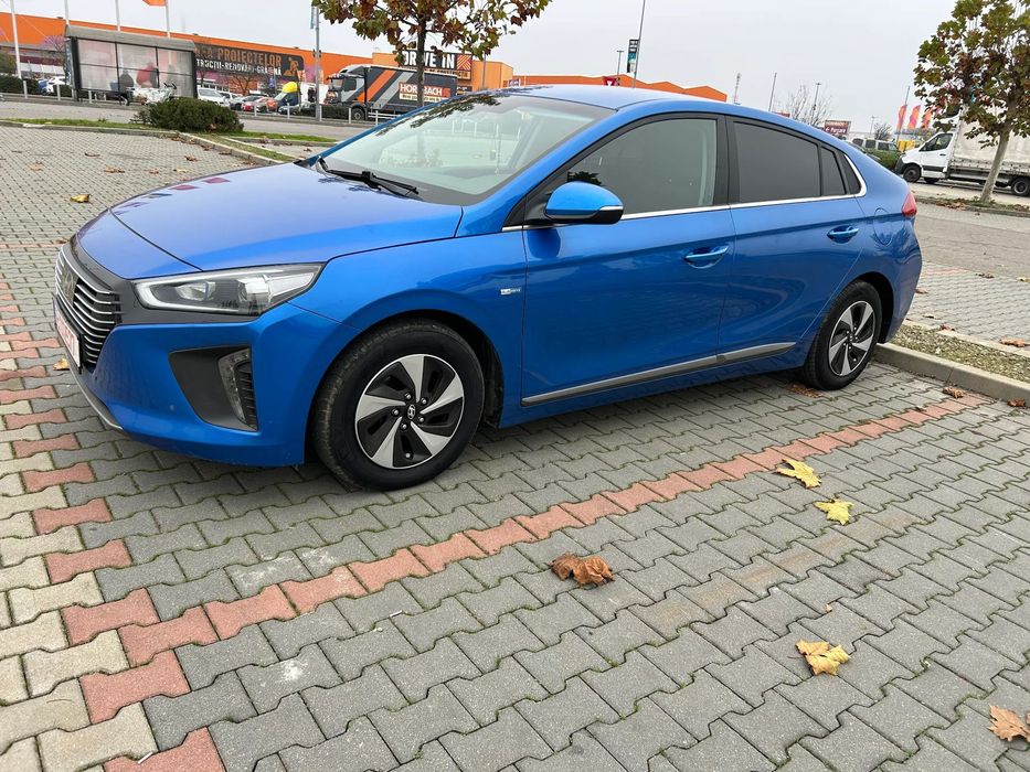 Hyundai IONIQ Hyundai Ioniq 1,6 STYLE HYBRID