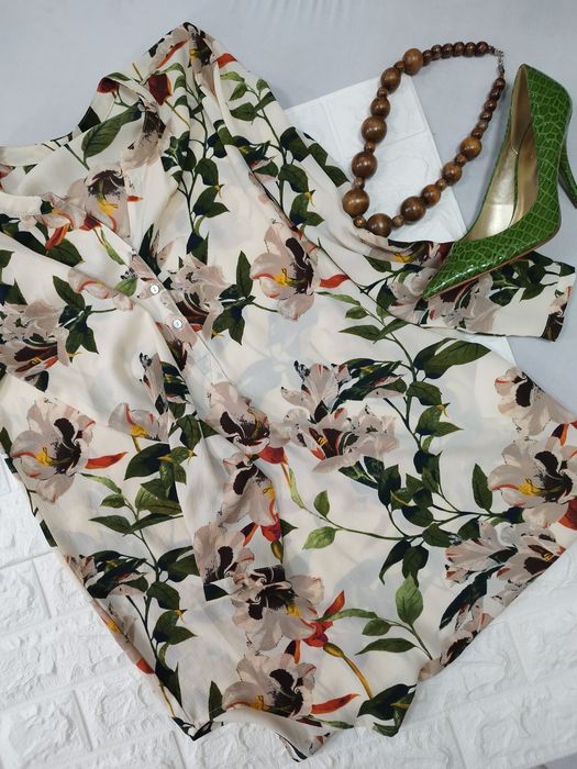 Дрехи втора употреба  /екстра качество/склад на едро