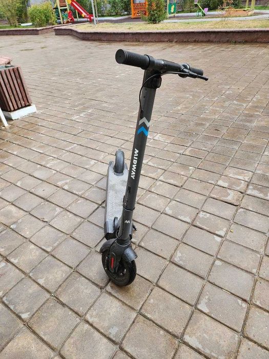 Самокат Midway i max