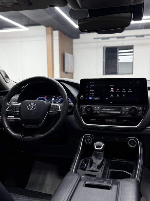 Toyota Grand Highlander Limited (HYBRID)
