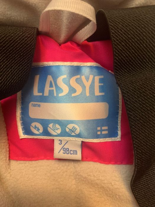 Два детских комбинезона