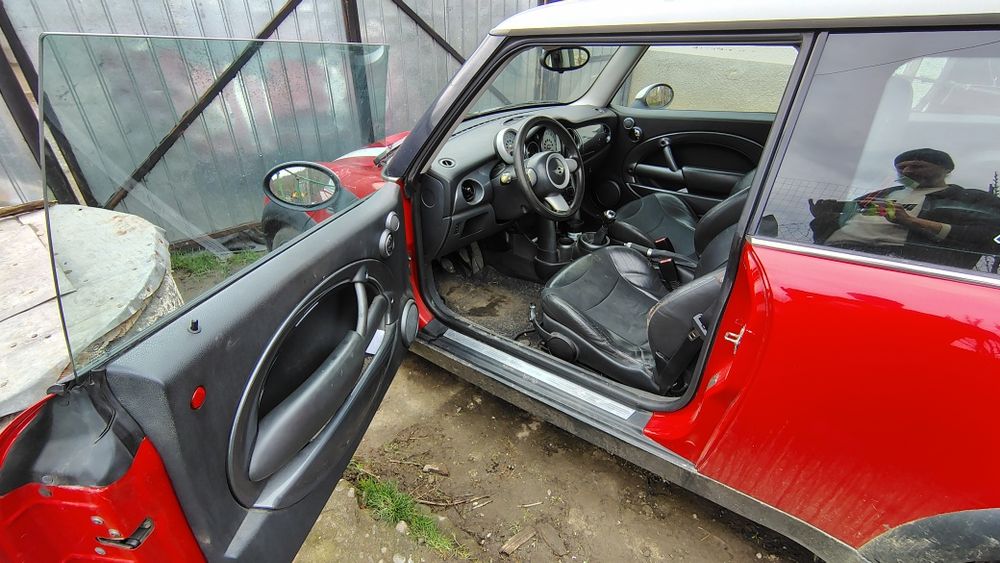 Mini Cooper R50 1.6