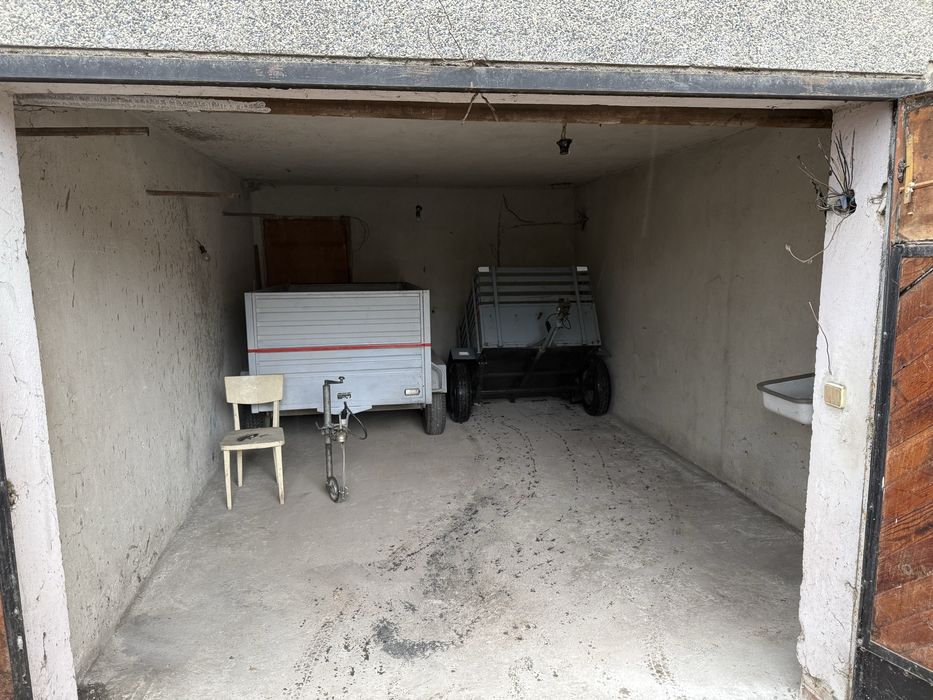 Продава се Гараж / Паркомясто в Плевен, Сторгозия - 24 кв.м за 723 €/кв.м - Снимка #1