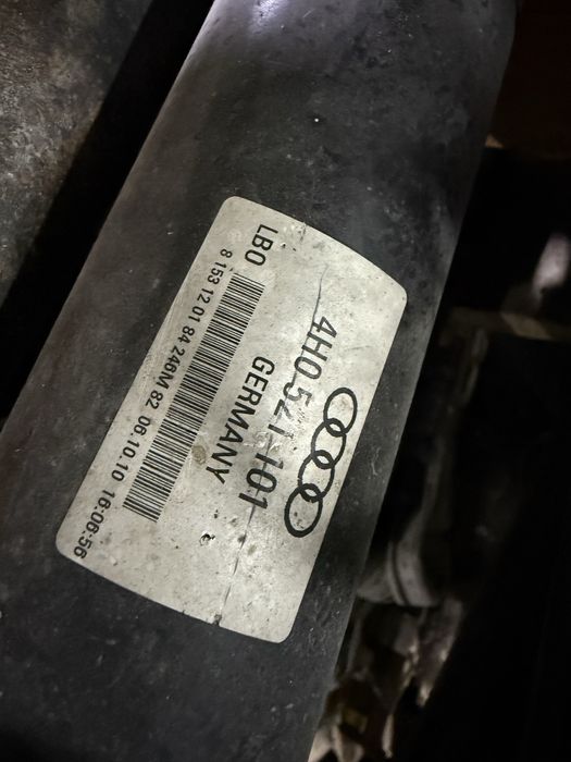 4H0521101D Кардан / полуоска AUDI A8 D4 4H /S8