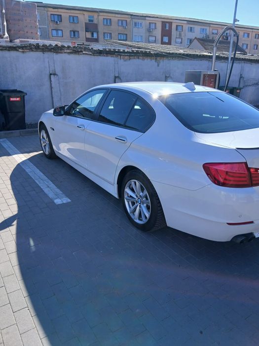 BMW Seria 5 2011 — imagine 4