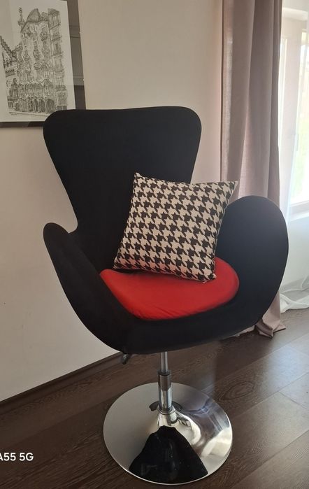 Дизайнерски стол