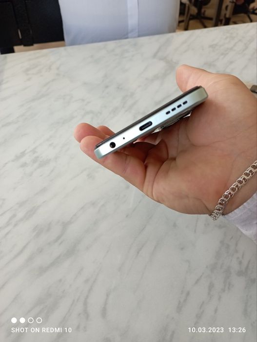 Vivo y 22 2023 holati yangi