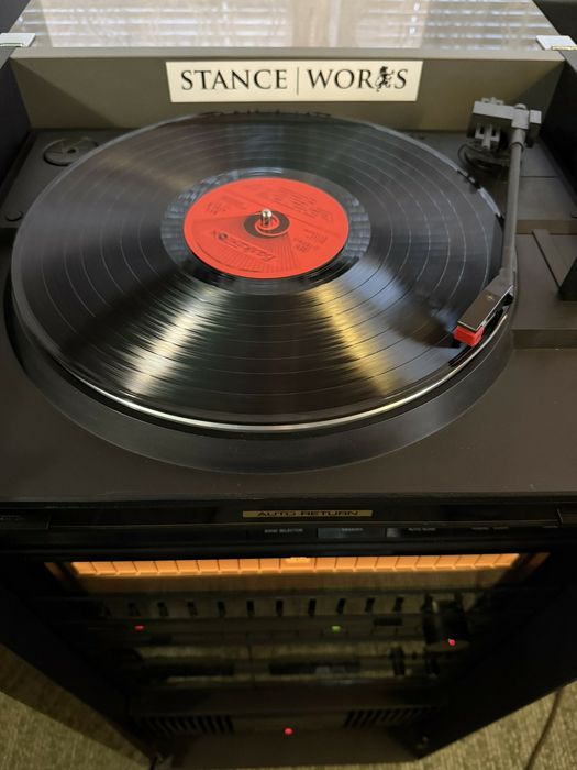 Система Sharp 7700