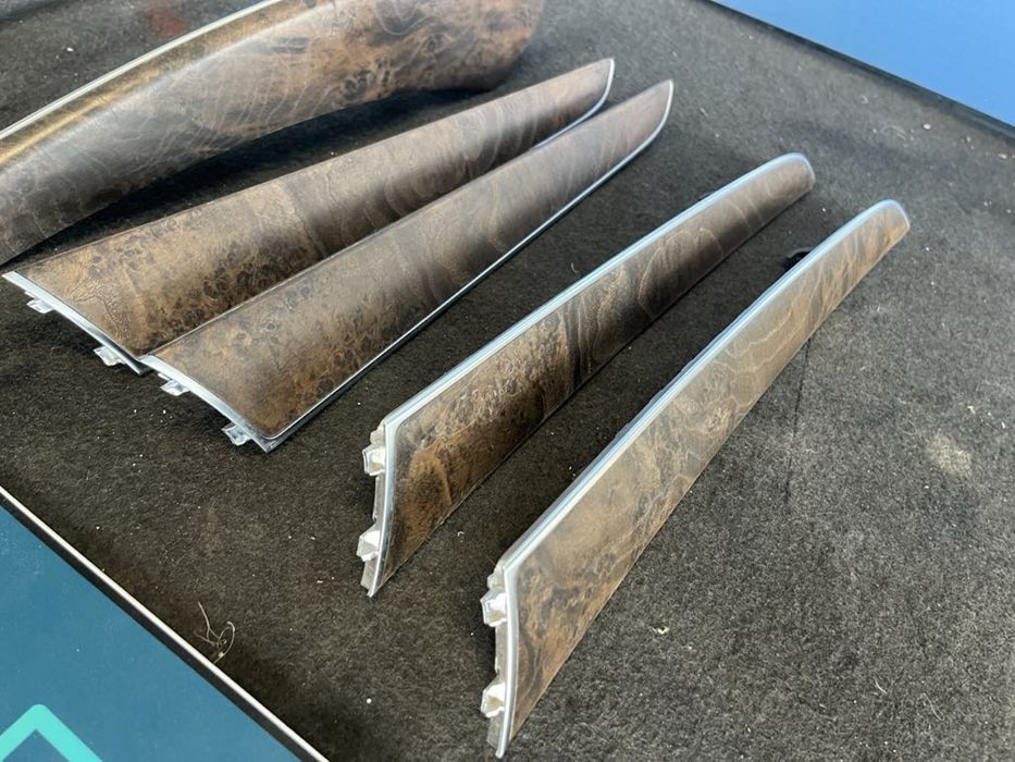 Комплект интериорни лайсни AUDI Q5 8R комплект дървени