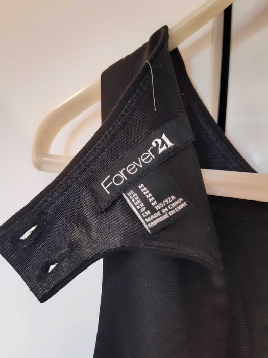 Продавам дамски рокли