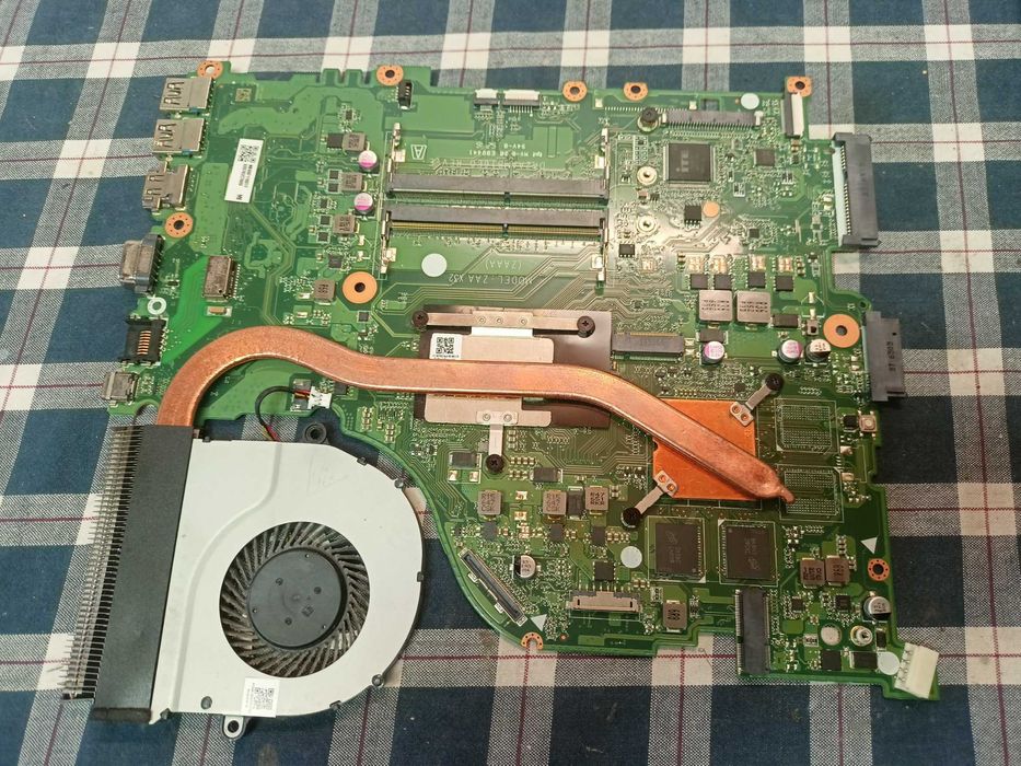Elemente Acer Aspire E5-774G