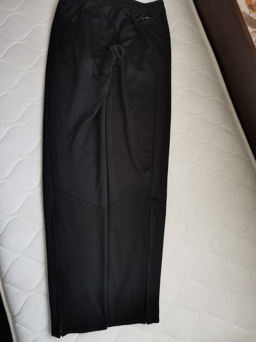 Спортно долнище - Adidas