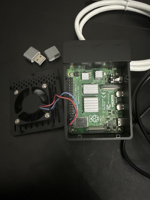 Raspberry Pi 4 model B на 4гб озу