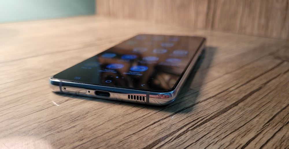 Samsung galaxy S21 plus