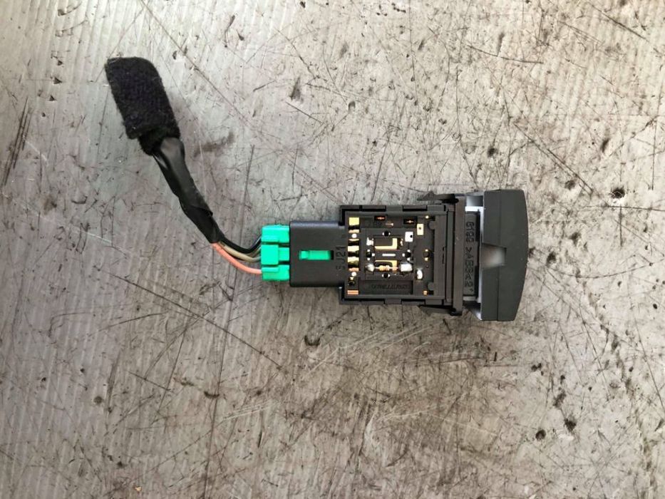 buton control tcs  2.0 d hyundai tucson 2004-2010