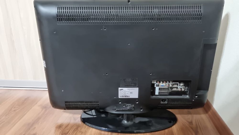 Телевизор Самсунг