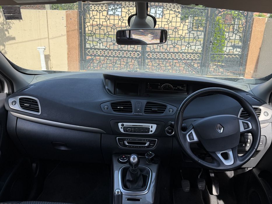 Renault scenic 1.5 dci xmod drive