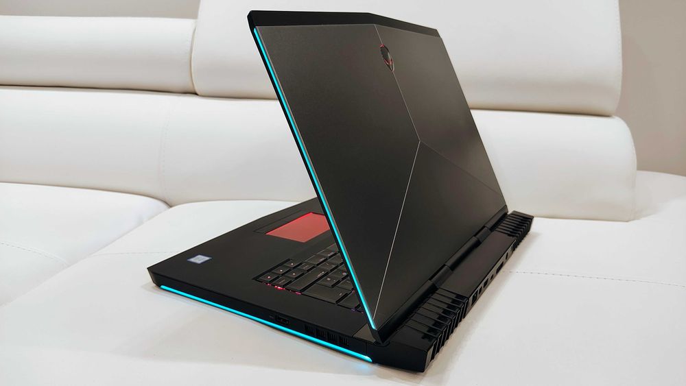 Laptop gaming Alienware ,intel core i7 ,video 6 gb nvidia, ram 16 gb