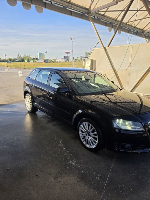 Dezmembrez Audi A3 8P  2009 + Facelift  interior S-line 2.0 tdi CBAB  manual