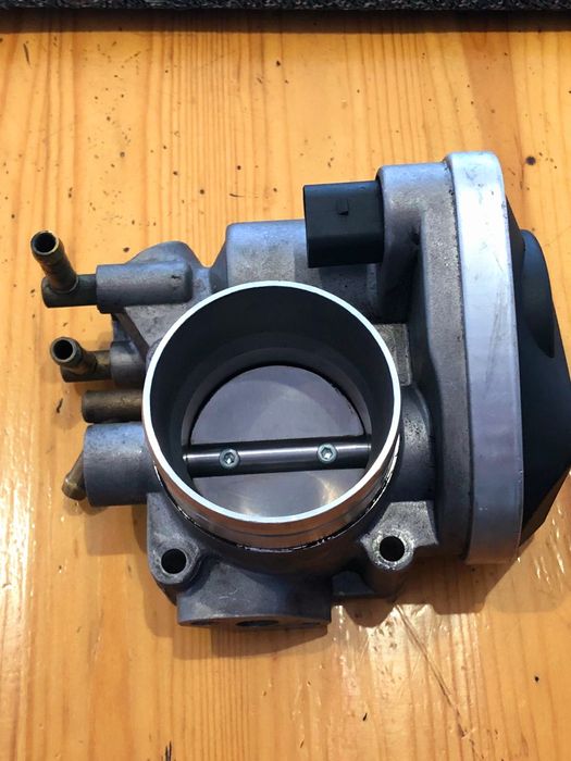 Дроселова клапа за Шкода Октавия