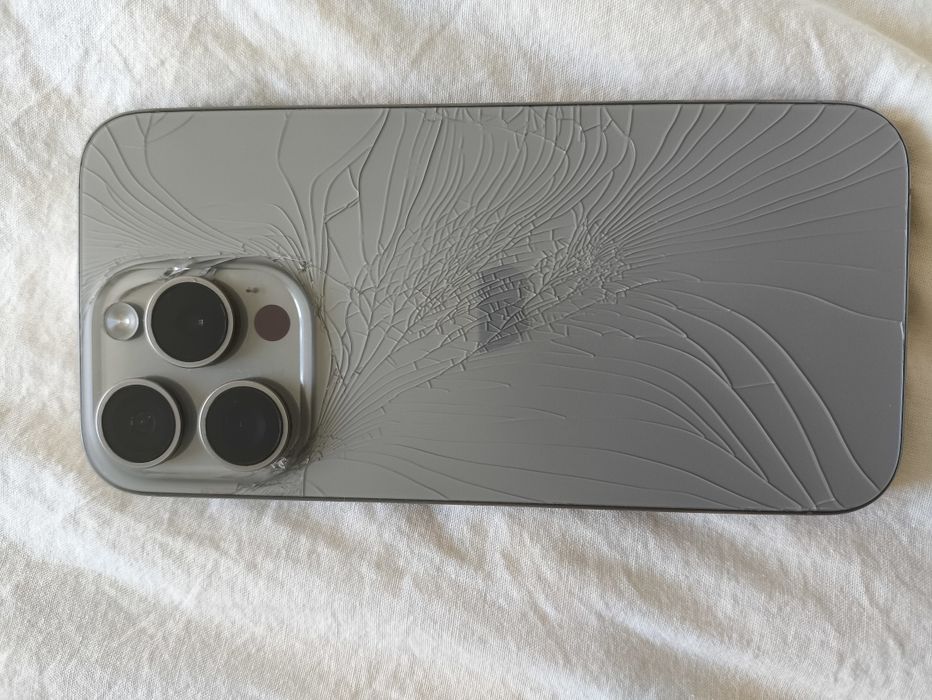 Iphone 15 pro 256 гб