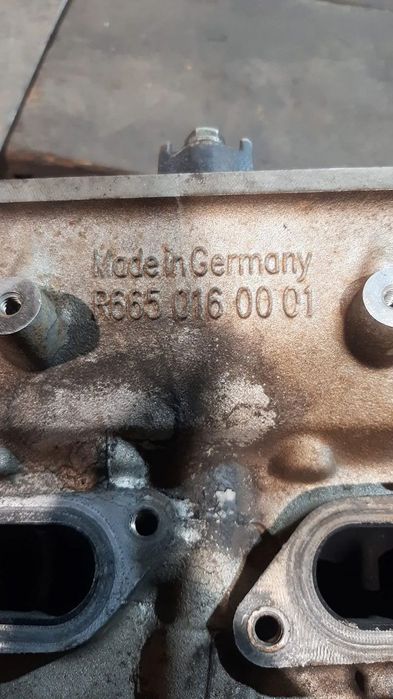 Chiulasa Chiuloasa cu Ax Axe Came Supape si Tacheti 2.7 XDI D27DT 121KW 163CP SsangYong Rexton 2001 - 2006 Cod R665 061 00 01 R6650610001