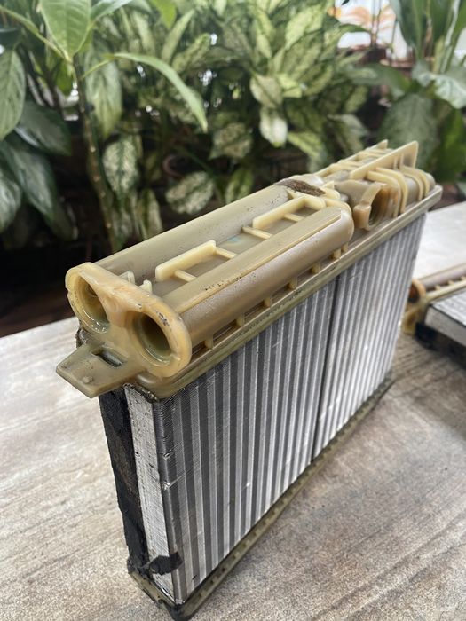 Радиатор печки BEHR BMW e34