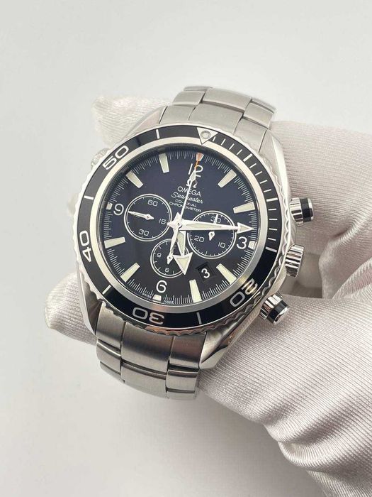 Часы Omega Seamaster Planet Ocean Chronograph