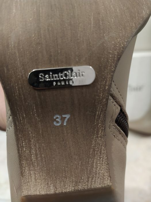 Дамски ботуши нови Saint Clair 37 номер