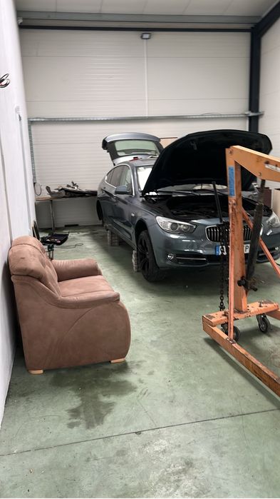 Dezmembrez bmw seria 5GT f07 3.0  245cp 2012