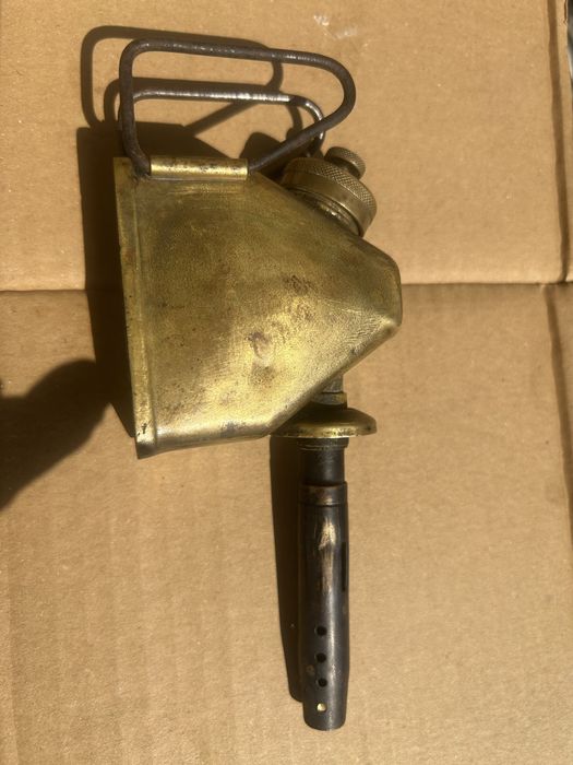 Lampa veche de colectie Barthel 101