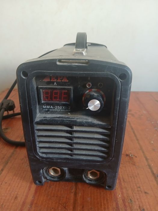 Сварка апарат ва балгарка сотилади холати яхши