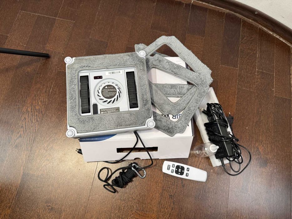 Robot spalat geamuri ABIR WD8