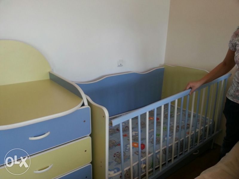 Детски креват, скрин и матрак 70/140