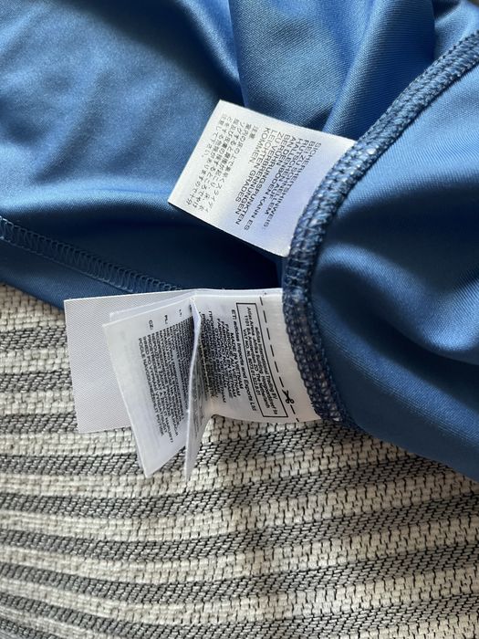 Adidas лонгслив спортивный