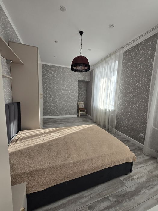 4 ком Горпарк,обл. Акима, 2 уровня, 400+