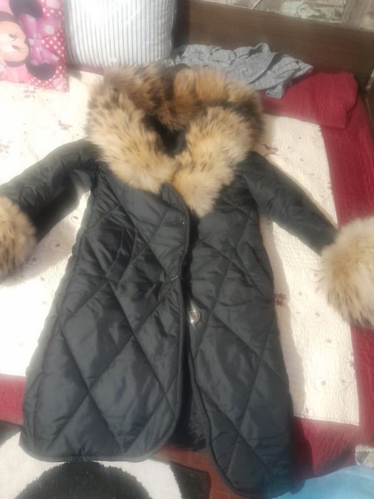 Дамско  пухено палто